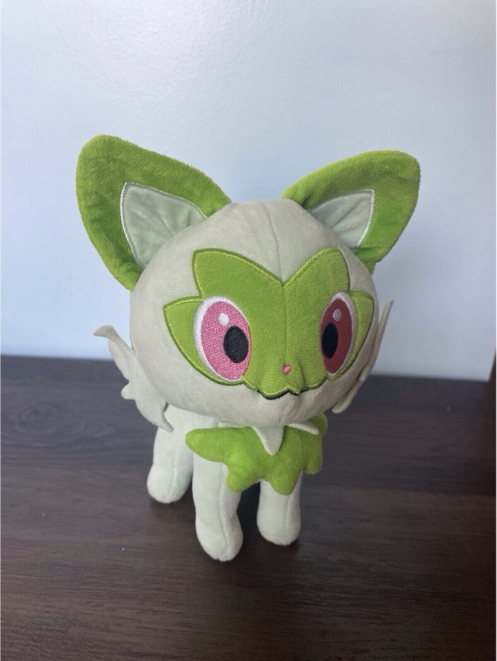 Pokémon 2024 Game Freak Nintendo Sprigatito Plush Green Creatures 8”